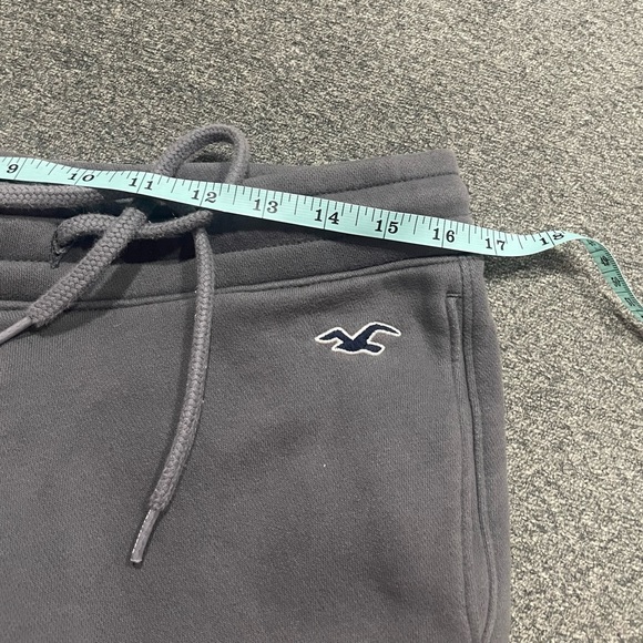 EUC Hollister Women's Gray Jogger Pants - Picture 6 of 8